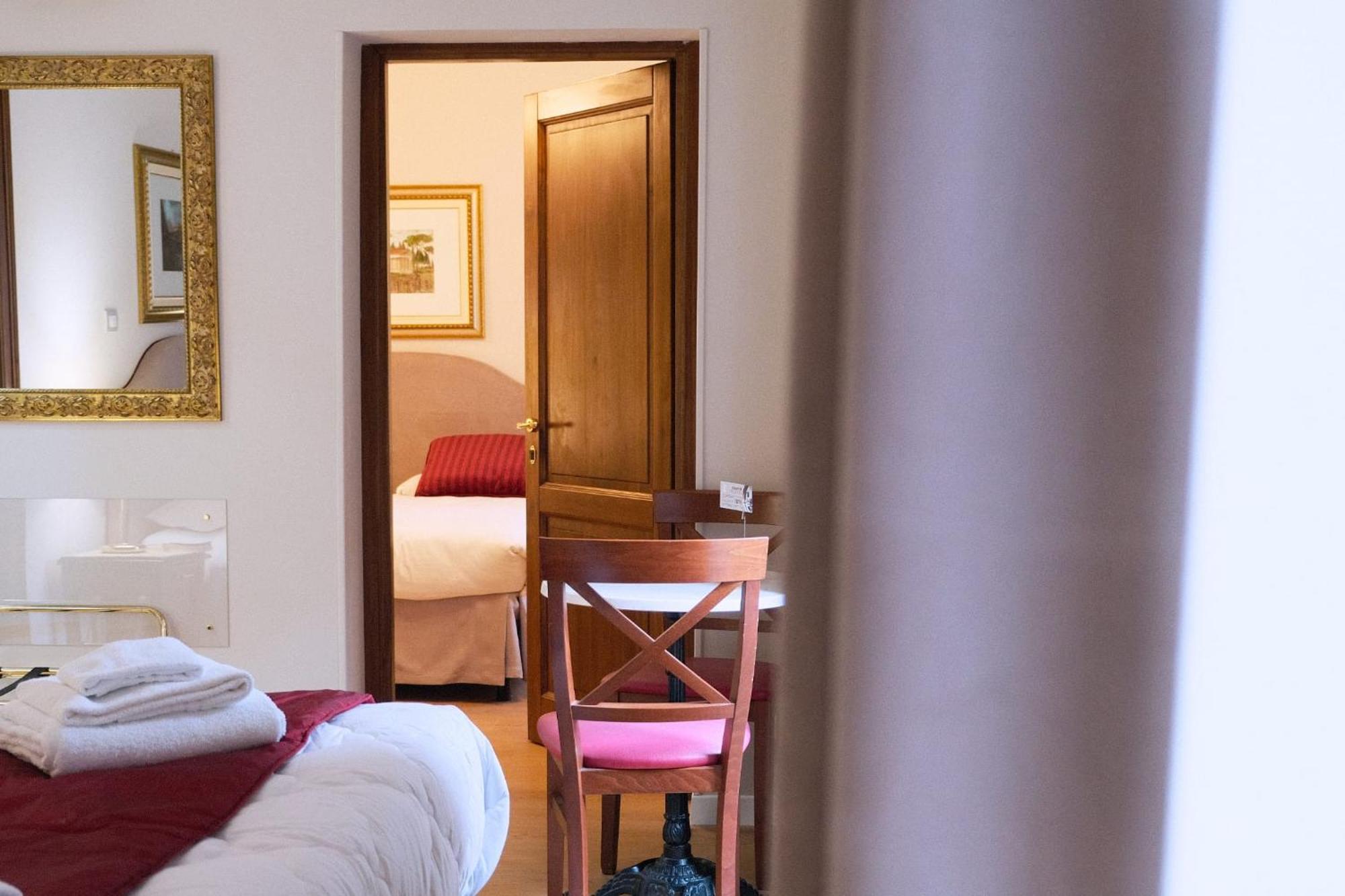 Affittacamere Boncompagni Suite — Photos 1